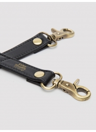 Черный фиксатор для манжет Bound to You Faux Leather Hogtie - Fifty Shades of Grey - купить с доставкой в Калининграде