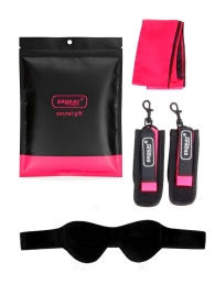 Черно-розовый эротический набор: маска, наручники и повязка - Erokay - купить с доставкой в Калининграде