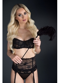 Стек с большим чёрным пером Large Feather Tickler - 65 см. - Blush Novelties - купить с доставкой в Калининграде