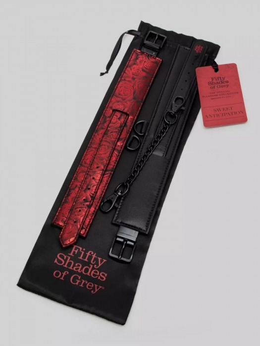 Красно-черные оковы Reversible Faux Leather Ankle Cuffs - Fifty Shades of Grey - купить с доставкой в Калининграде