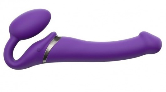 Фиолетовый безремневой вибрострапон Silicone Bendable Strap-On - size M - Strap-on-me - купить с доставкой в Калининграде