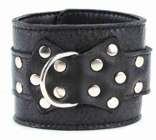 Чёрные наручники  из кожи с пряжкой - БДСМ Арсенал - купить с доставкой в Калининграде