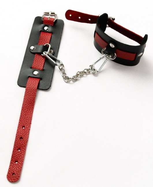 Черные оковы с красным декором и заклепками - Crazy Handmade - купить с доставкой в Калининграде