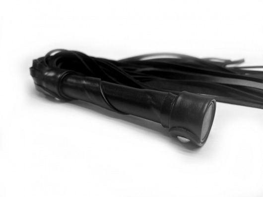 Черная кожаная плеть Gothic charm - 54 см. - БДСМ Арсенал - купить с доставкой в Калининграде